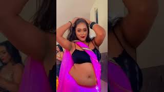 Insta star Roshini chubby belly and deep navel show #bongbeauties #navelsaree #bongcrush #instagram