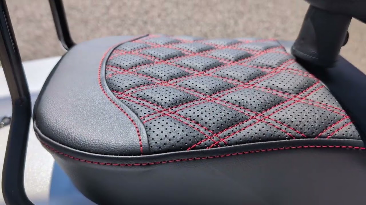 Badboyz cyclez Python touring seat on 2024 HD Road glide quick review