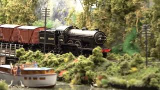 'Summer Springs on the New Cut' OO Gauge Model Railway