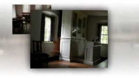 Touring Old Salem - Diane Hummel Myers White