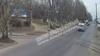 В Днепре на Донецком шоссе перевернулся грузовик