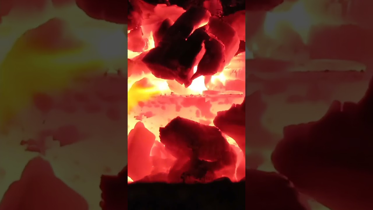 Recozimento de faca artesanal em aço carbono. 