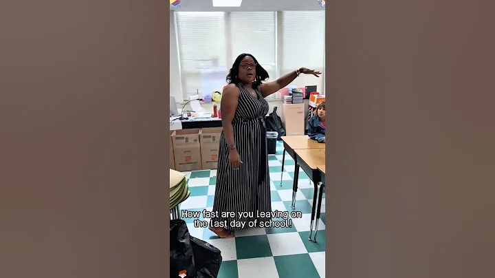 How fast are you leaving on the last day of school👩‍🏫😂#funny ##usa #funnyprank