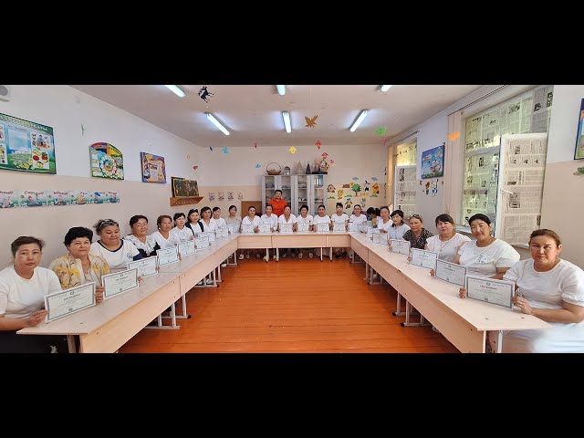 Роботтағы секс-машина Айстың әйелі жалаңаш