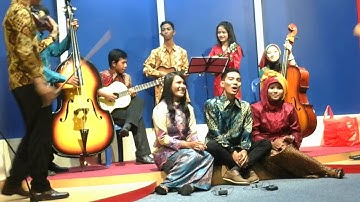 Diana Nasution -Benci Tapi Rindu  [kroncong Penta Etnika]