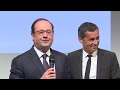 🏆 François Hollande Reçoit le Prix Spécial Humour et Politique avec Éclat