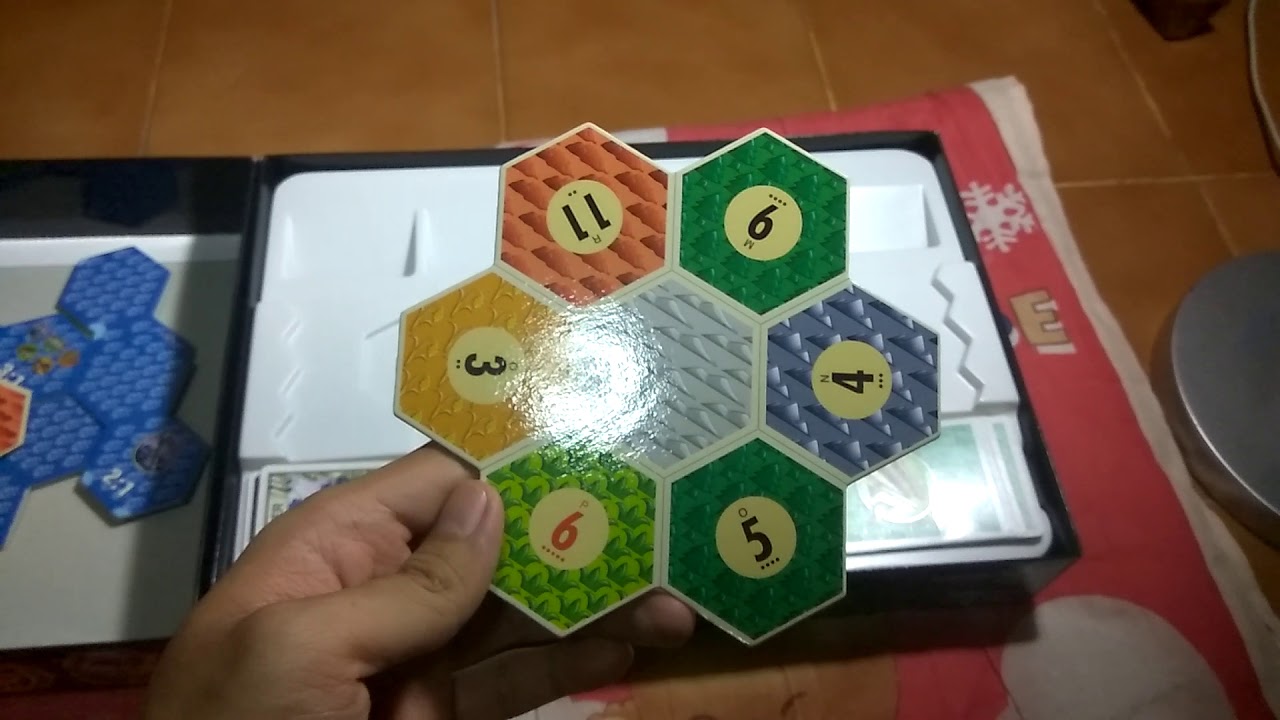[Unboxing] Catan (Capcom japanese version) - YouTube