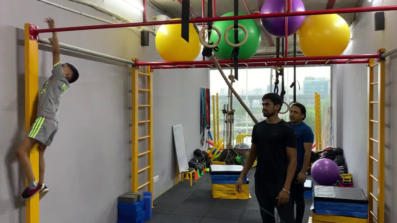 Vansh’s Crossfit "Monkey Bar Climbing" YouTube