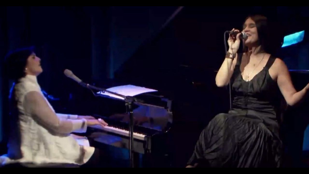 Leila Pinheiro - JoyceMoreno -  Revendo Amigos (Joyce Moreno) 2008