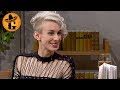 Lisa Eckhart über ihre extravaganten Outfits | Willkommen Österreich