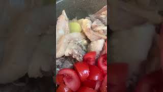 Kinamatisang Karne Ng Camellaham Maa Tomatom