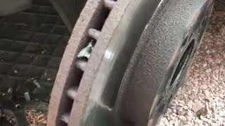 Замена колодок с дисками на Toyota Avensis Замена колодок с дисками на Toyota Avensis