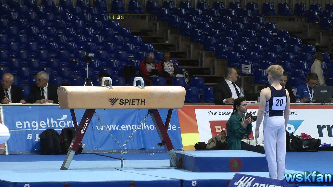 David Schlüter Deutscher Mehrkampfmeister 2013 im Turnen der AK 12.