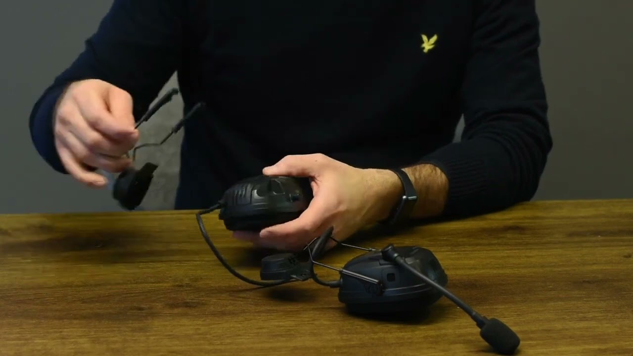 Guardio – Freebird series: Change from headband to helmet mount in a snap!