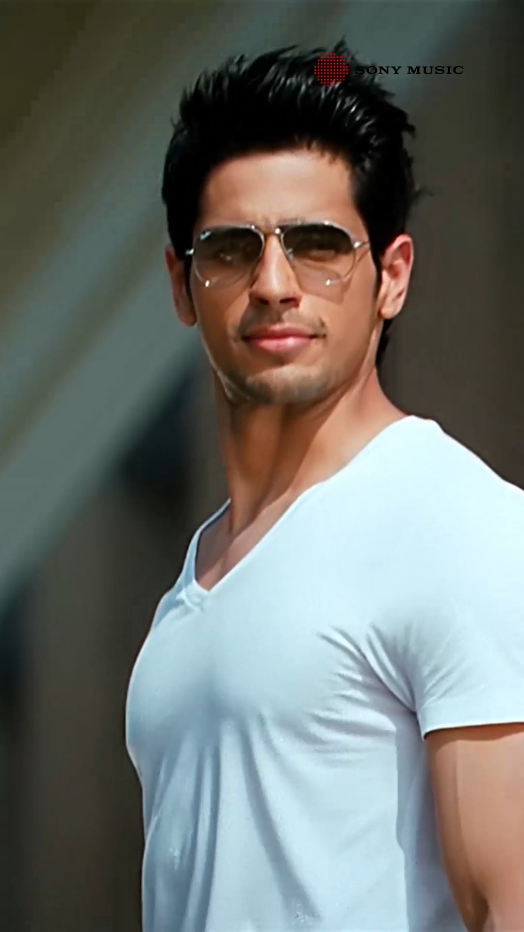 Alia, Sidharth, and Varun bringing the energy in Kukkad! ?? #kukkad #aliabhatt #sidharthmalhotra