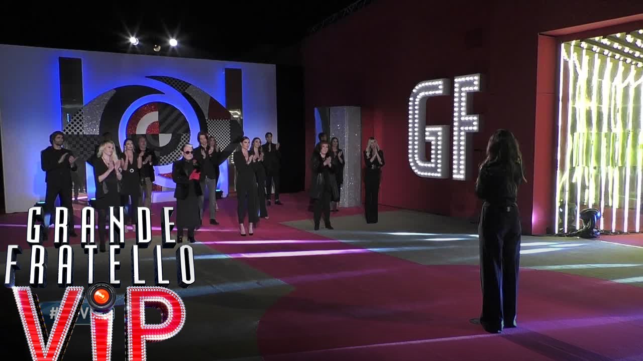 Grande Fratello Vip - Il saluto degli ex concorrenti per Dayane Mello