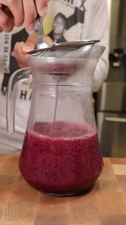 How to Make Blueberry Lemonade