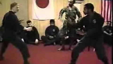 Master Ronald Duncan Ninjitsu Expert 1989