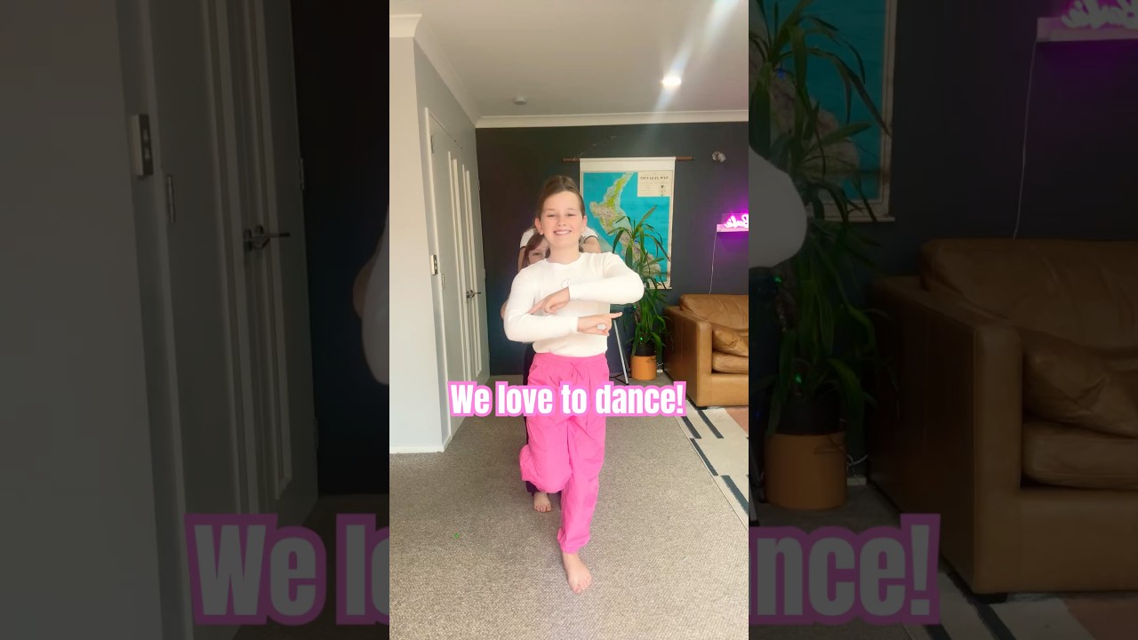 Ver This is such a fun dance! #tryittuesday #shimmerandshine #danceforkids #shorts en YouTube Ver This is such a fun dance! #tryittuesday #shimmerandshine #danceforkids #shorts en YouTube