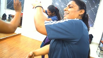 Tukur Tukur - Dilwale | Shah Rukh Khan | Kajol | Varun | Kriti | Official Dance video