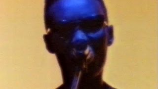 Grace Jones - Warm Leatherette (A One Man Show)