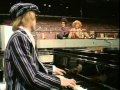 Elton John - 25/12/1977 - BBC Morecambe & Wise - Shine On Through