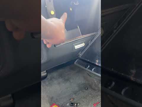 84 Delta 88 dash bulb replacement (pt1)