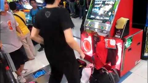 Dance Dance Revolution X2 - Delta Max Unizon