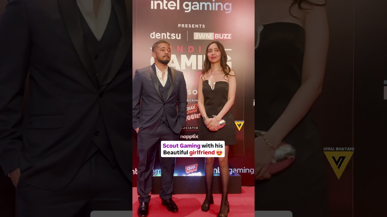 Scout Gaming со своей прекрасной девушкой 😍