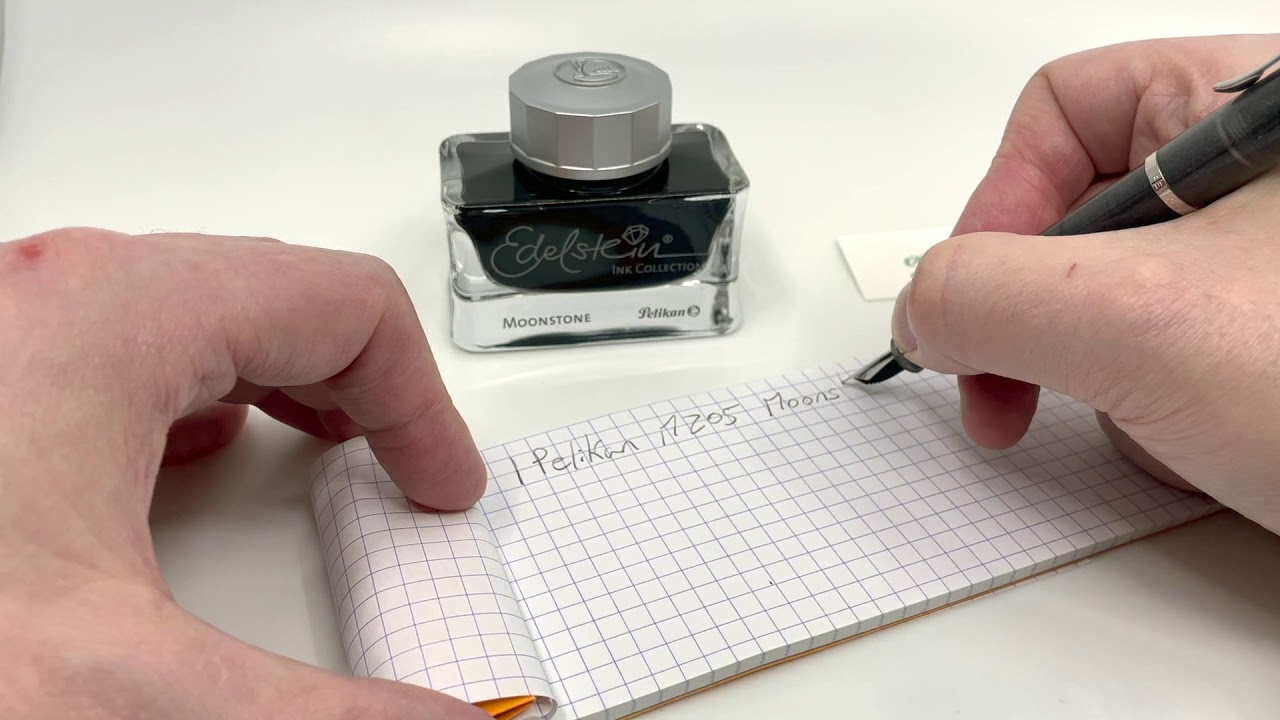 Pelikan M205 Moonstone (2020) Writing Sample - YouTube