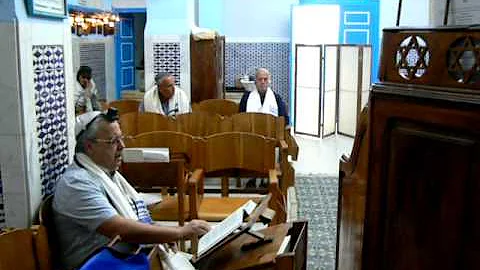 LA TEFILAT CHAHRIT A LA GOULETTE