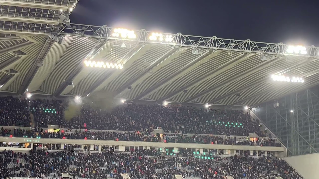 5000 AMAZING AWAY SUPPORT! Newcastle 0-1 Cambridge!