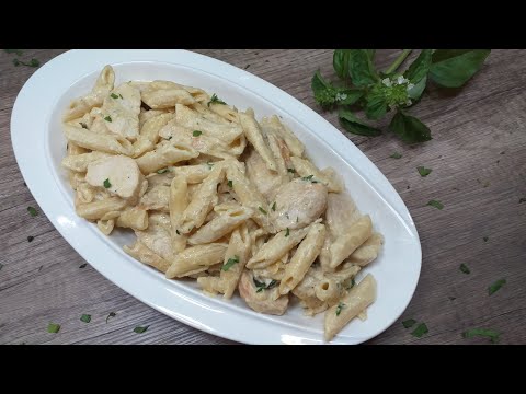 Easy Chicken Alfredo pasta - الفريدو باستا بالدجاج باطيب واسهل طريقة