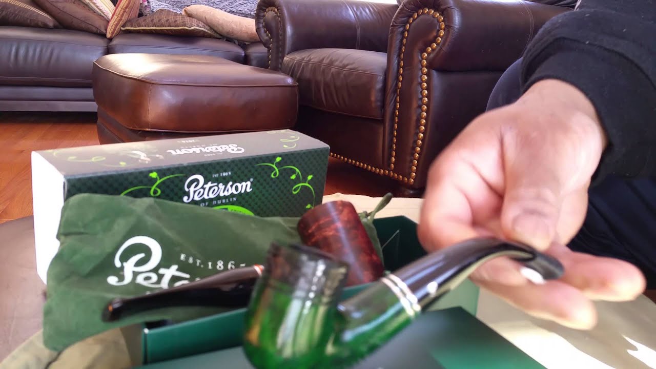 Unboxing Peterson 2016 St. Patrick's day pipe.