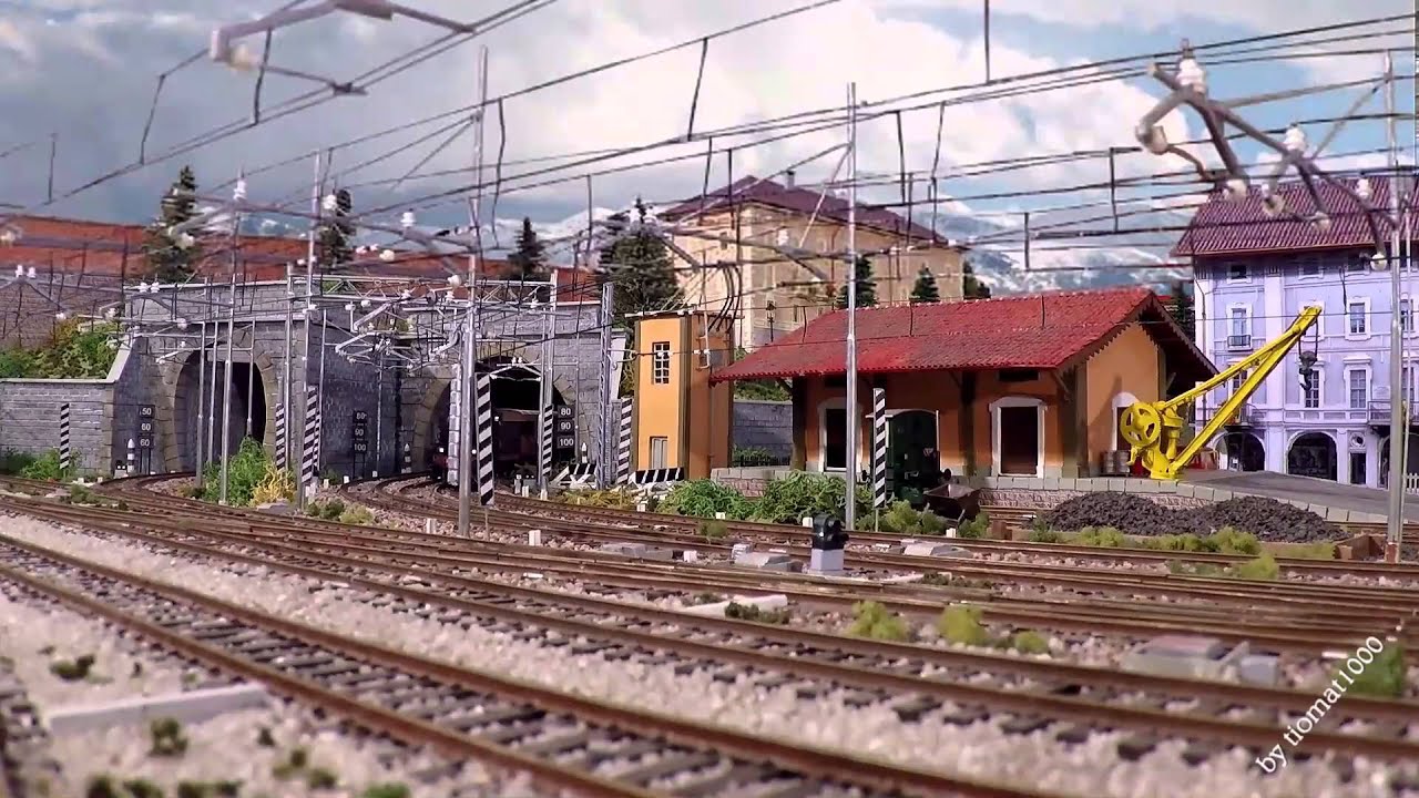 Plastico Monteregale - Treni FS epoca III a Monteregale parte 2/3