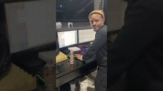 Pianohub Sessions Kabza De Small In Studio With Enosoul Stakev U0026 Hulumeni