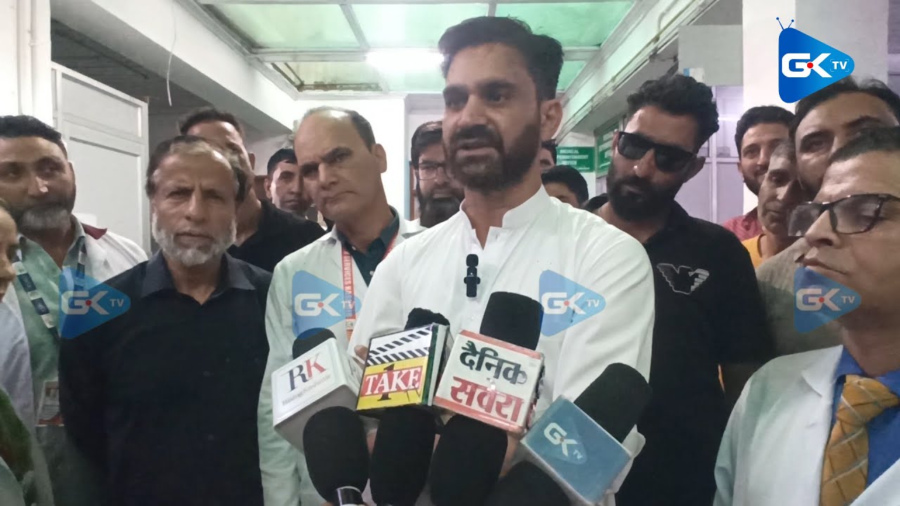 Will make efforts to resolve infrastructure, staffing issues at District Hospital Pulwama: Para