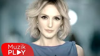 Nazlı - Beni Yazın (Official Video)