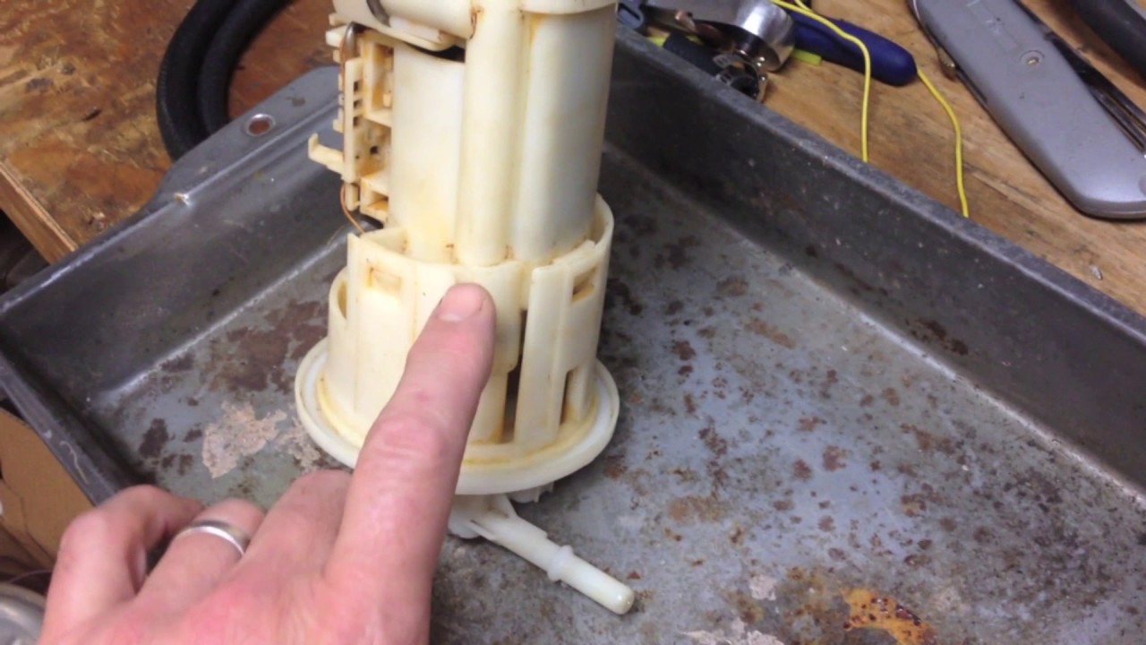 Энди своими руками: Triumph 675 не заводится после чистки топливного насоса