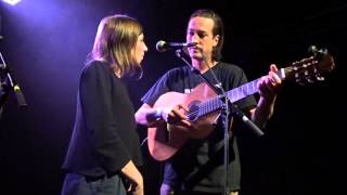 "The Trees They Do Grow High", Aldous Harding feat. Marlon Williams - Orléans, Avril 2016 chords