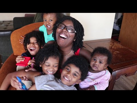 SAHM Mom of 5 breastfeeding, Weening and kids fighting (toddlers)