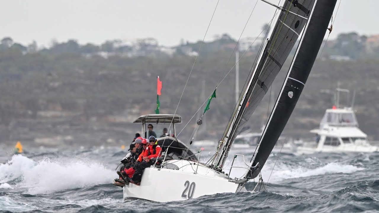 Sydney to Hobart Yacht Race enters second day with treacherous conditions