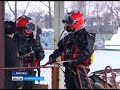 В военной гавани Балтийского флота военные ныряльщики соревнуются в водолазном многоборье