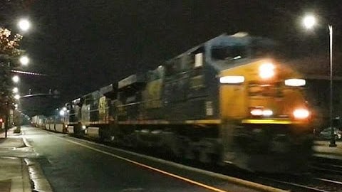 CSXT Q032-13 UPS Intermodal ES40DC 5272 leading 2 other GEVOs Fayetteville, NC