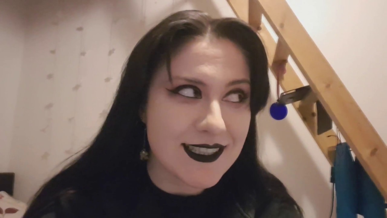 Quick fix for squeaky boots [The Gothic TwoStep] YouTube