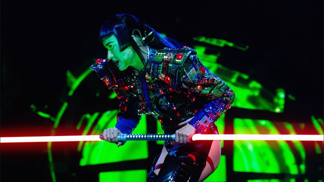 Katy Perry - E.T. (feat. MAINFRAME) [THE LIFETIMES TOUR - Studio Version]