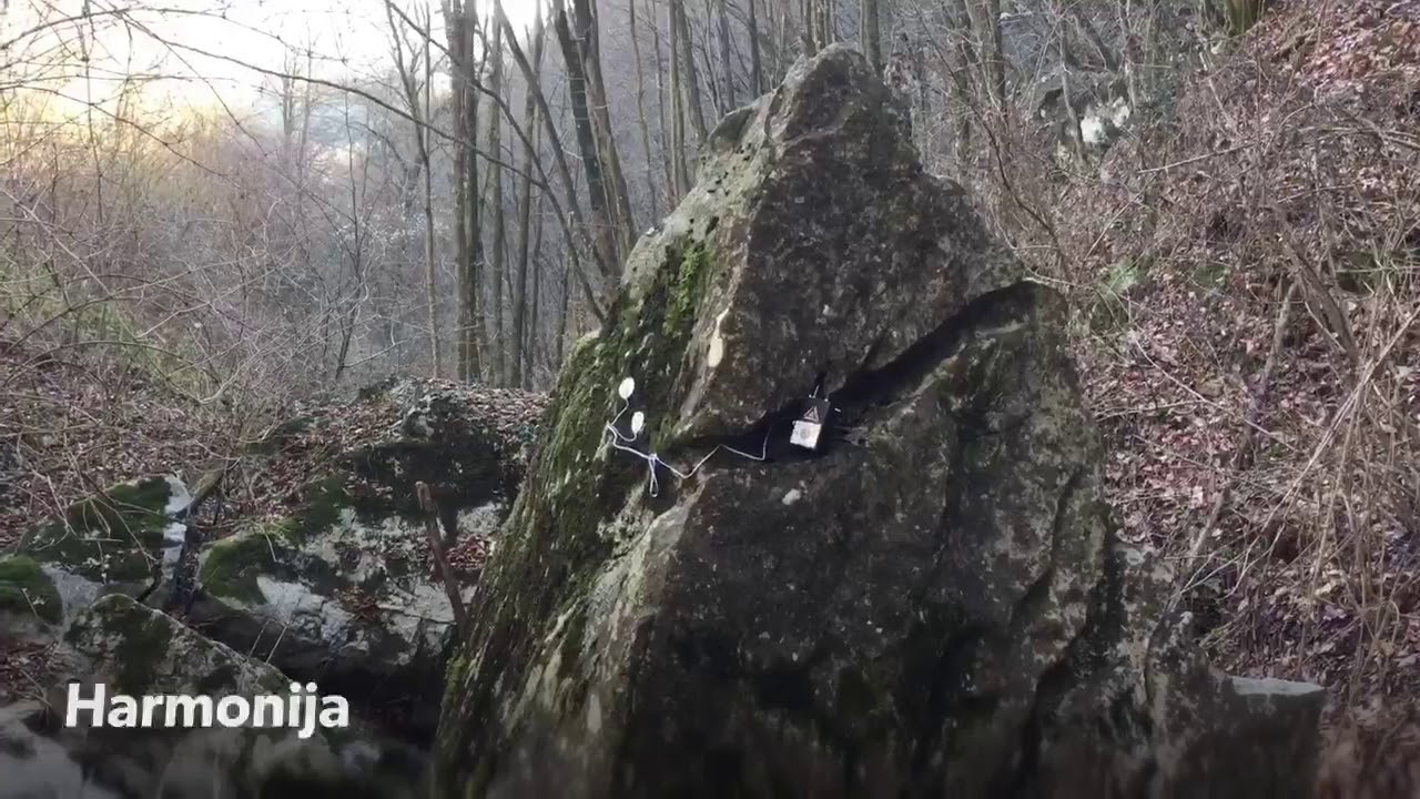 Staroverci-Obredna Piramida