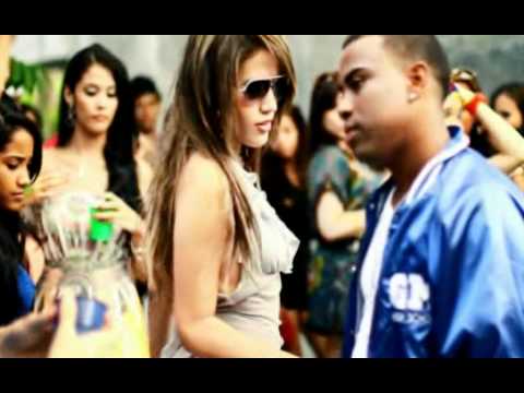 Jhonny D ft. Renny - IGUAL QUE YO - Vídeo Oficial HD adlı videoyu YouTube'da izle