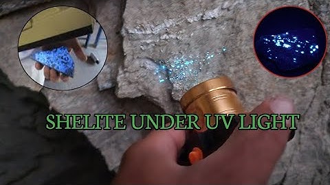 Scheelite (Tungsten ore)Fluorescence Under UV Light