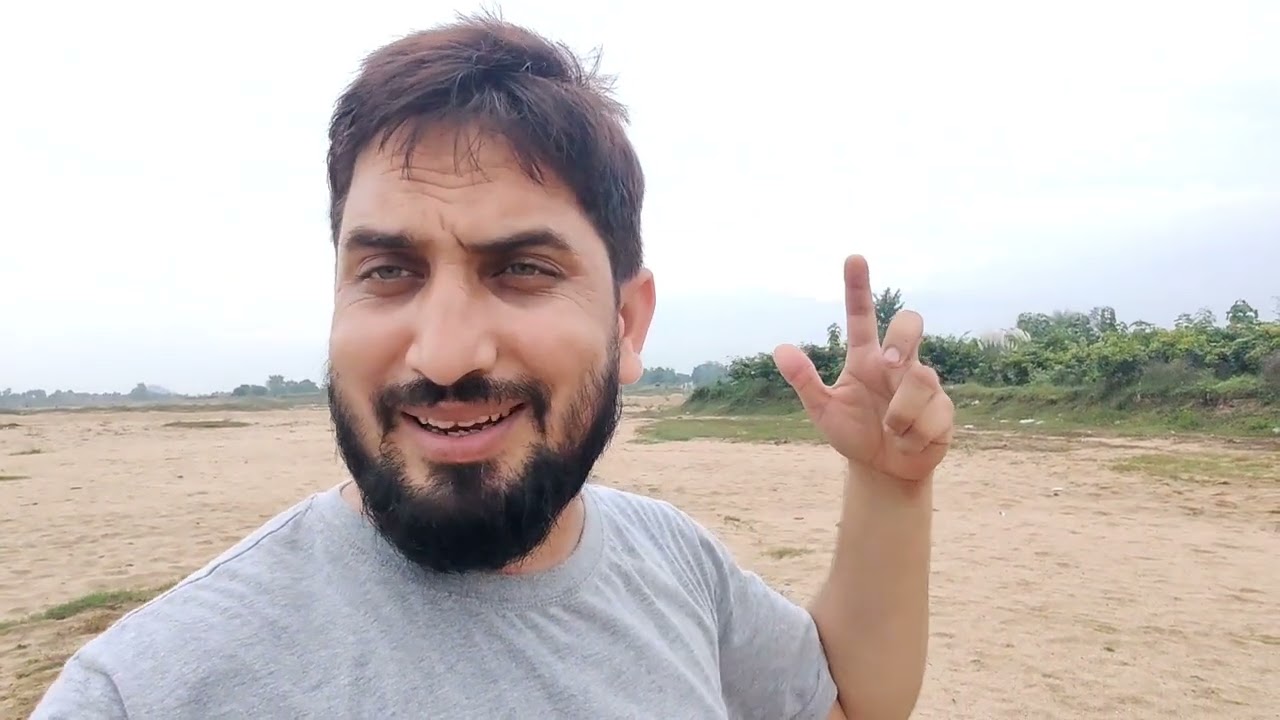 Water crisis in Bihar, India | Small forest has formed in middle of the river.